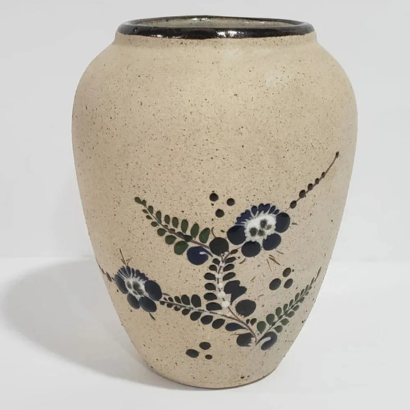 Vintage  Signed Mexican Tonala Art Pottary Handpainted Blue/Green/White Foliage - Picture 1 of 6